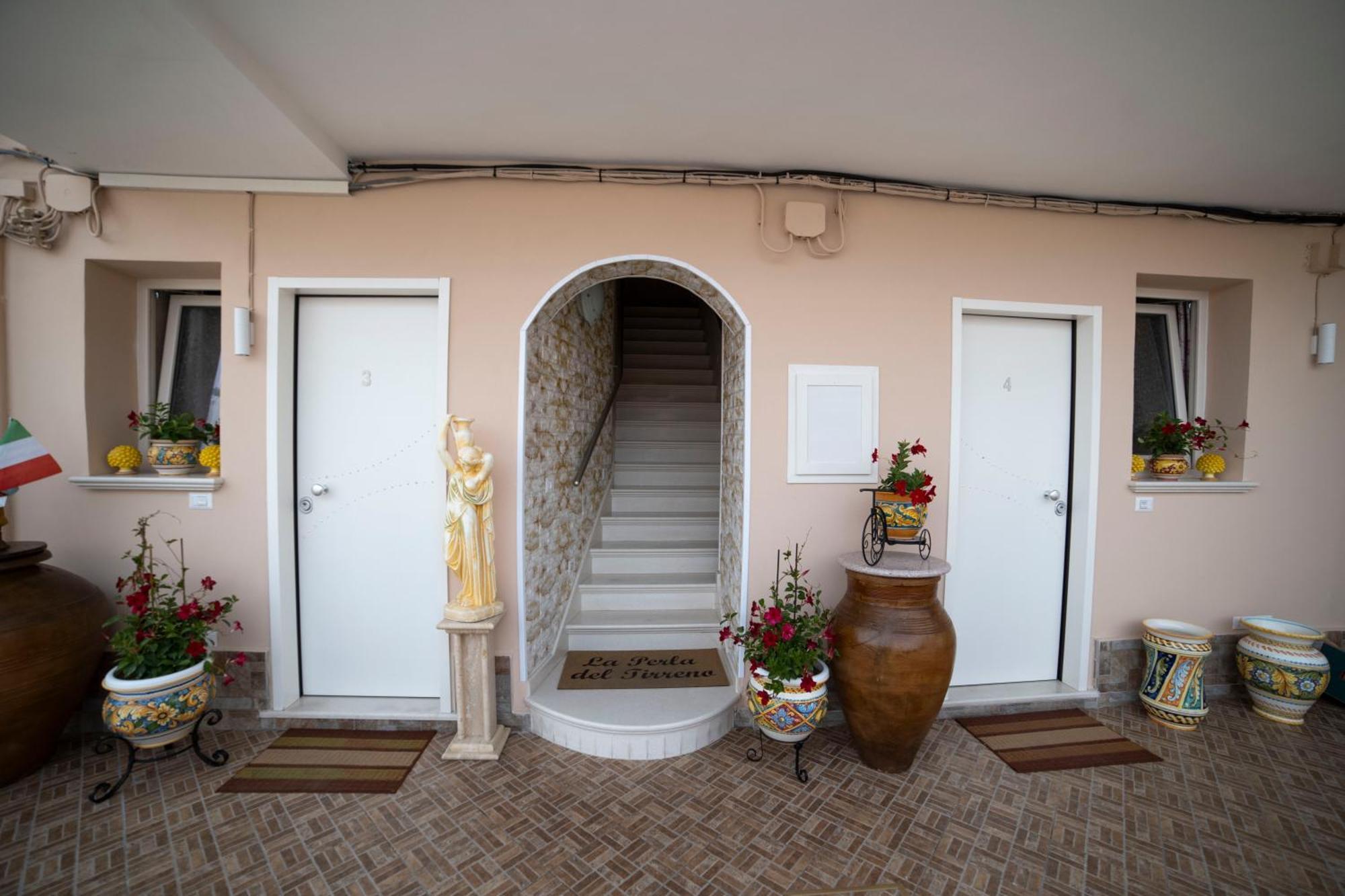 La Perla Del Tirreno Bed & Breakfast Tropea Exterior foto