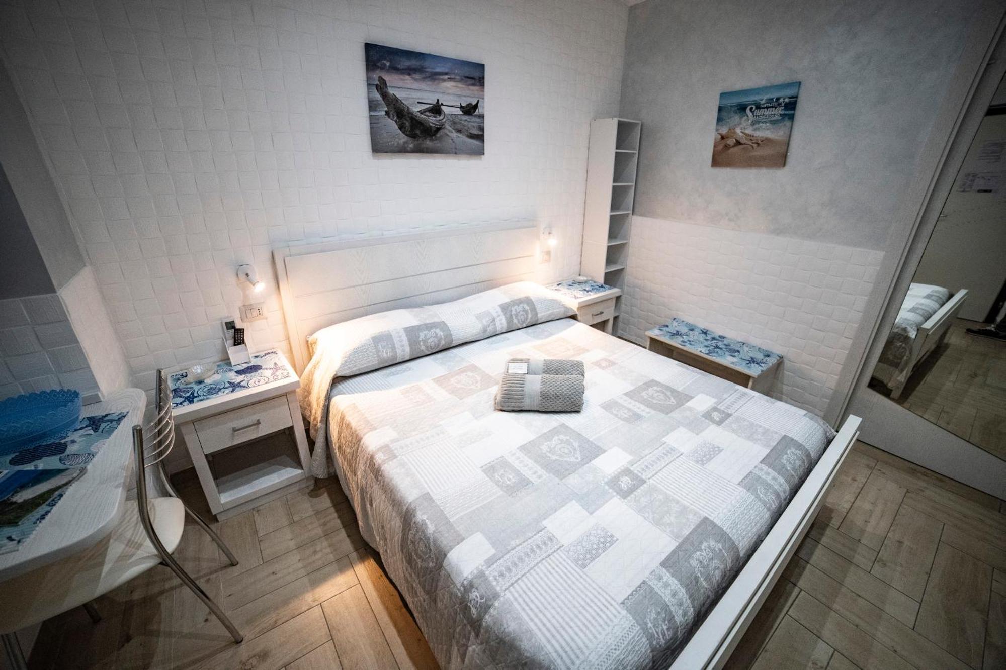La Perla Del Tirreno Bed & Breakfast Tropea Cameră foto
